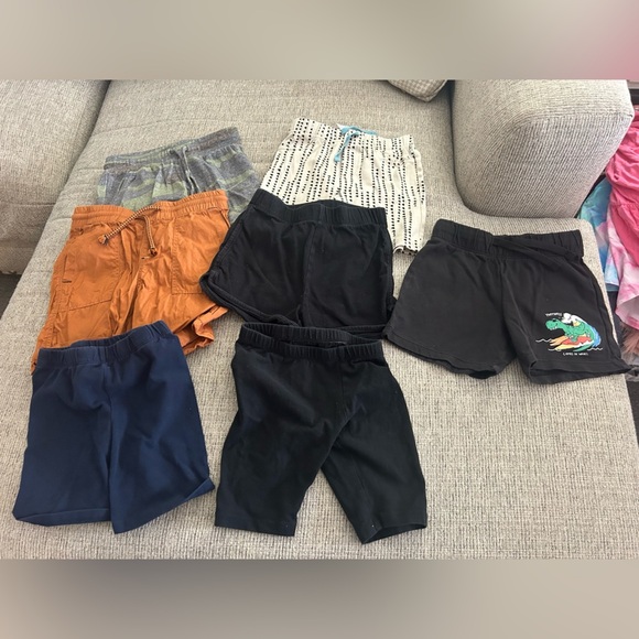 H&M Other - Kids Assorted Shorts Collection girls size 4/5